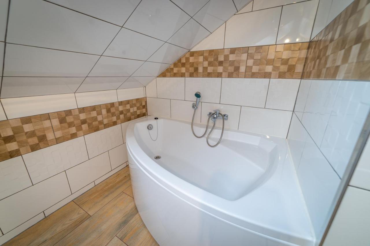 Nad Jeziorem Apartment Mikolajki (Mragowo)
